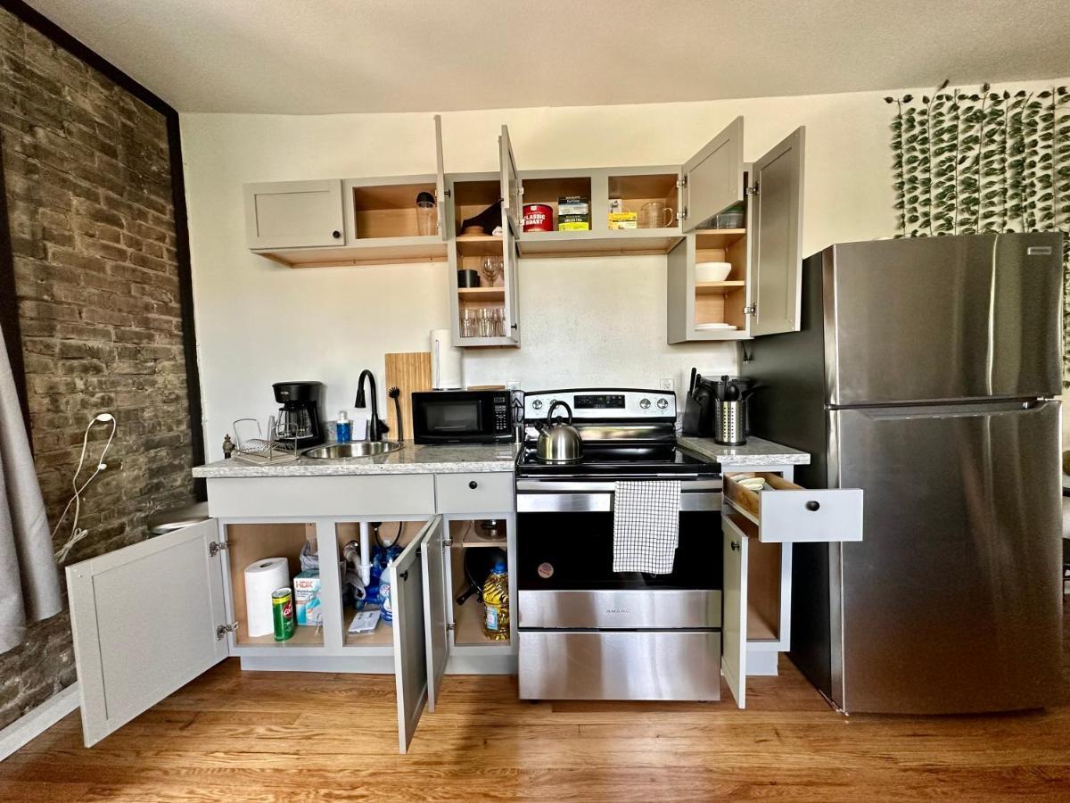 Mckinley Beach Sunrise Studio - Pet Friendly Milwaukee Exterior photo