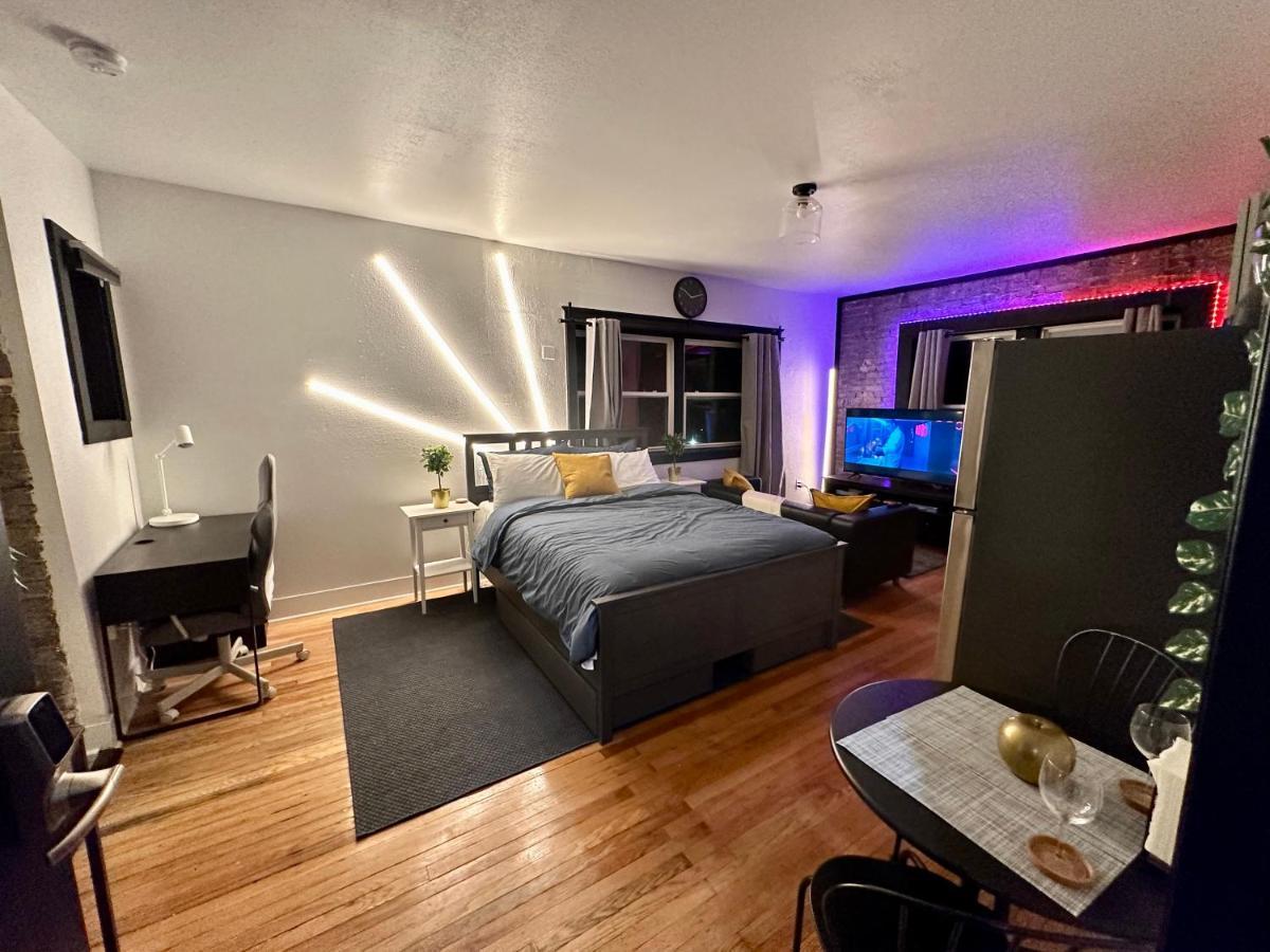 Mckinley Beach Sunrise Studio - Pet Friendly Milwaukee Exterior photo
